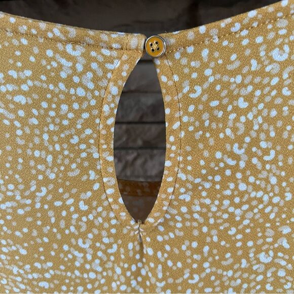 Adrianna Papell Gokd White Patterned Puff Sleeve Women's Blouse Top SZ M - Picture 3 of 11